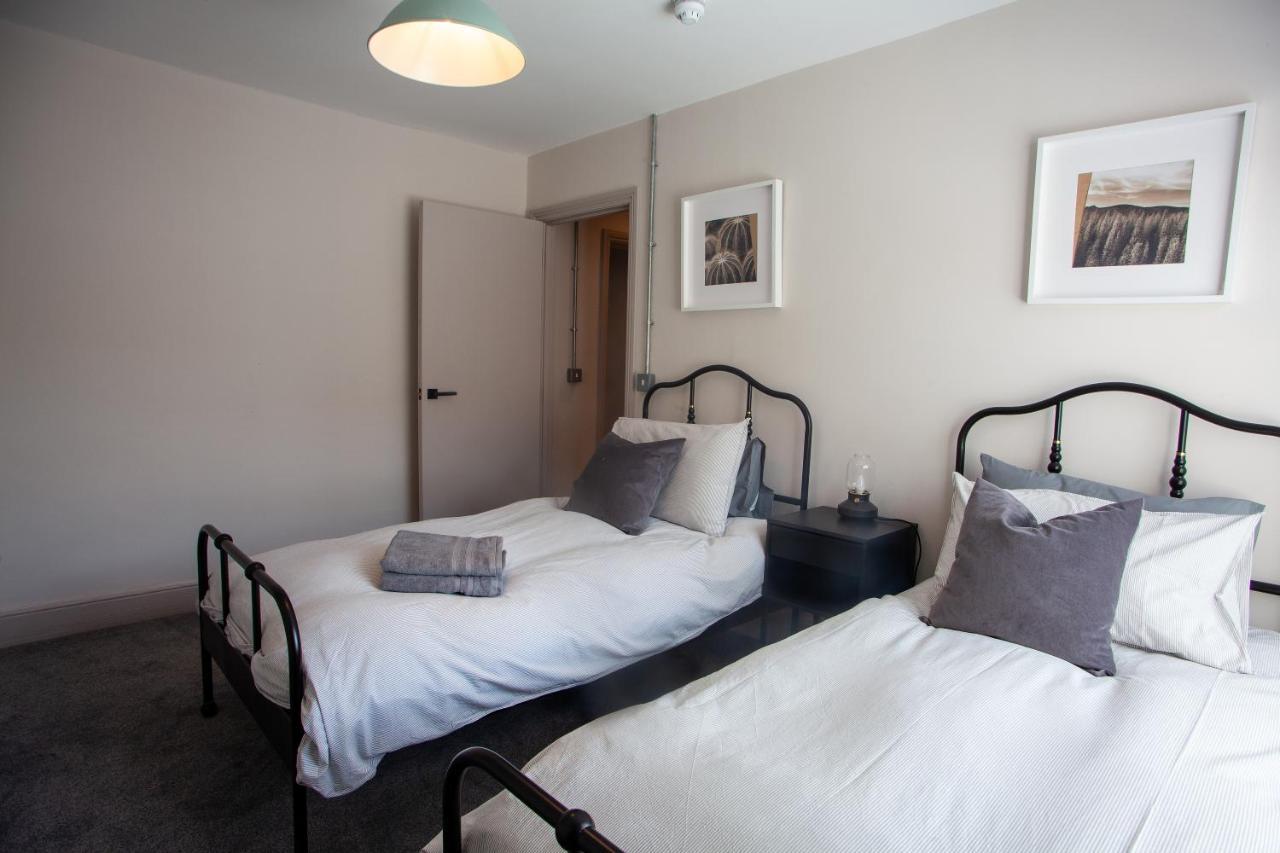 Oxford Street Grand Apartment- Free Evening Parking Southampton Luaran gambar