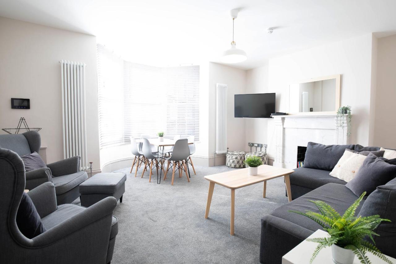 Oxford Street Grand Apartment- Free Evening Parking Southampton Luaran gambar
