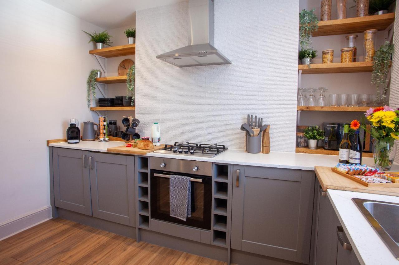 Oxford Street Grand Apartment- Free Evening Parking Southampton Luaran gambar