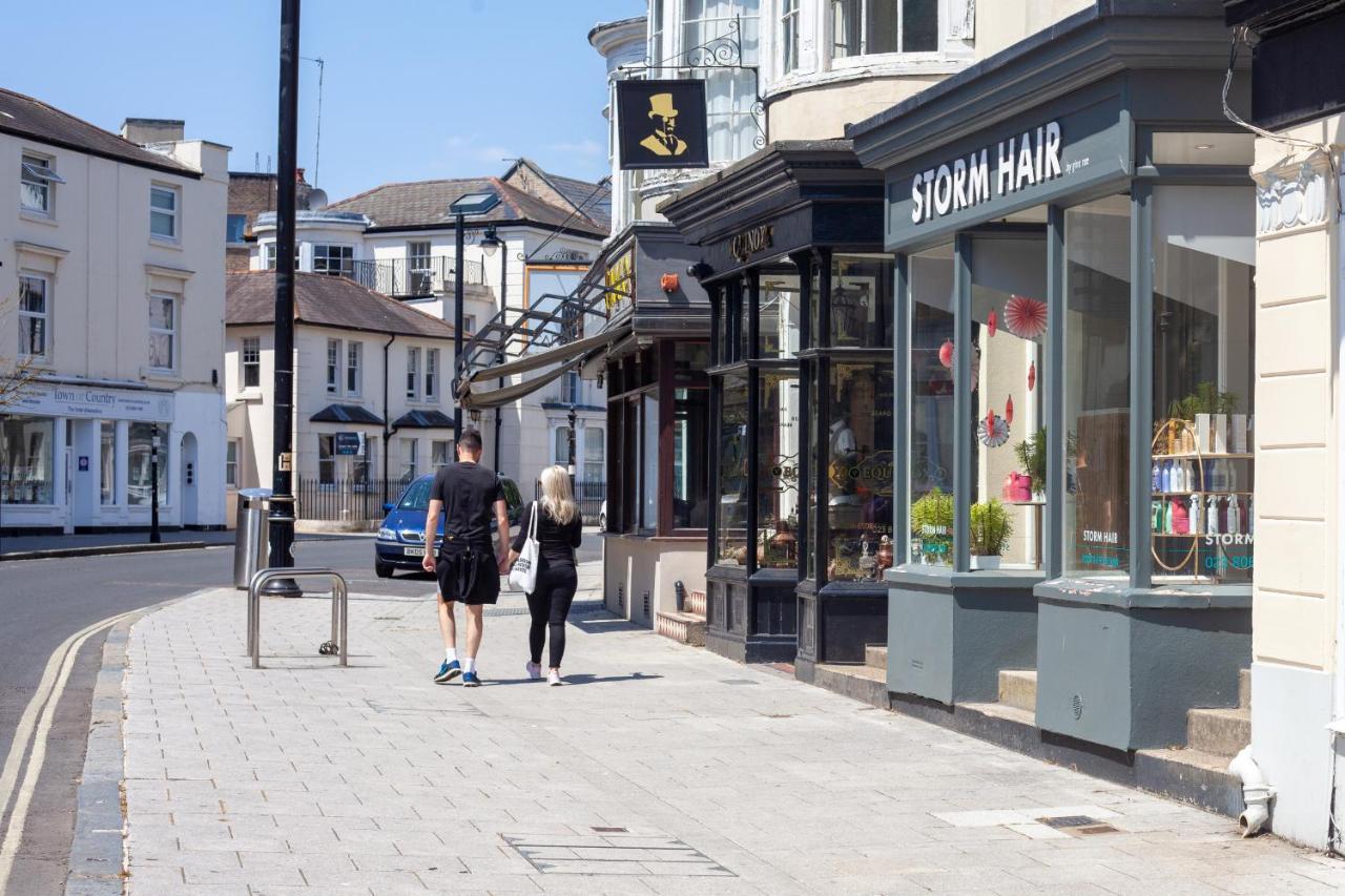 Oxford Street Grand Apartment- Free Evening Parking Southampton Luaran gambar