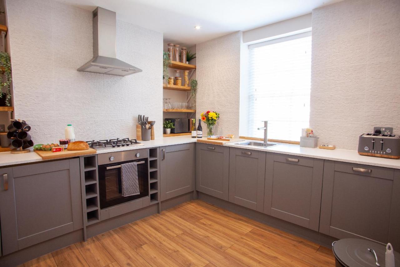 Oxford Street Grand Apartment- Free Evening Parking Southampton Luaran gambar