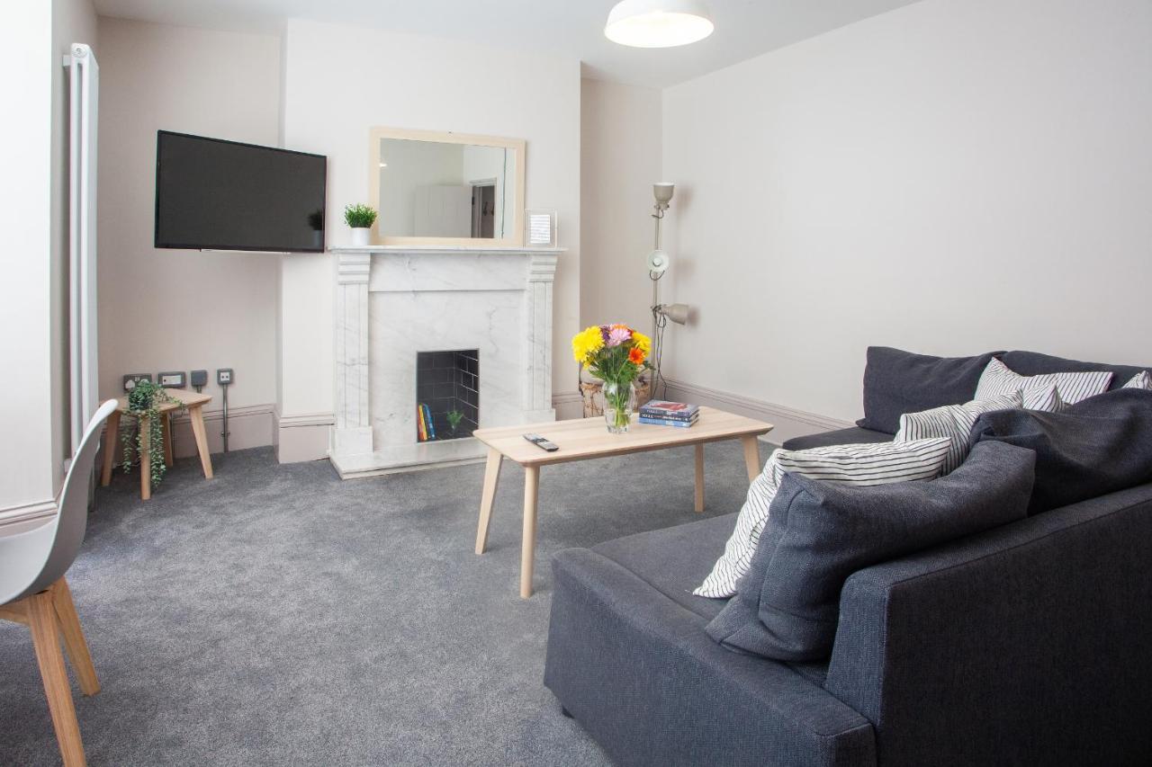 Oxford Street Grand Apartment- Free Evening Parking Southampton Luaran gambar